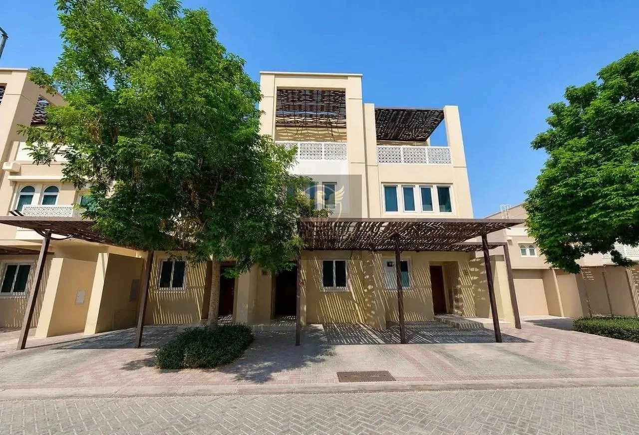 3BR Townhouse | Private Garden | Vacant | Badrah
