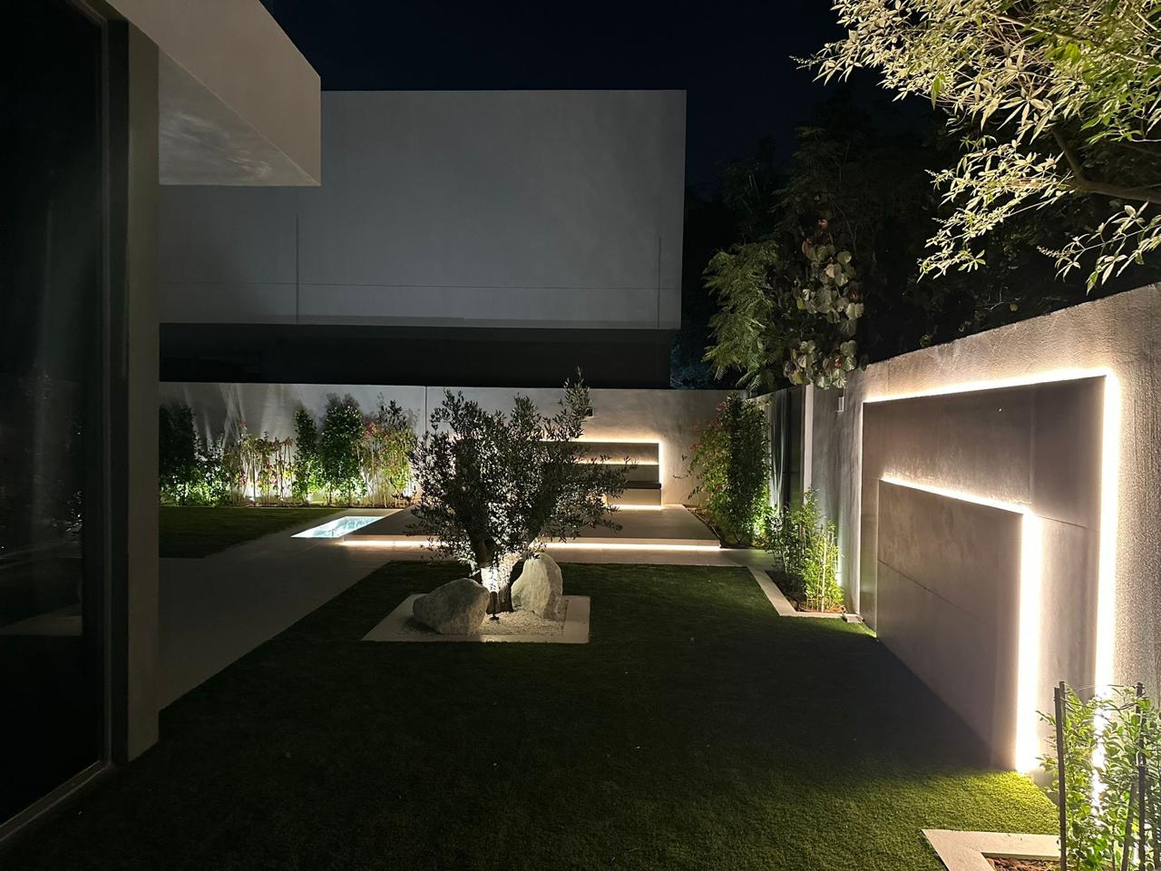 Stand Alone 4BRVilla | Low Price | Prime Location - view 2