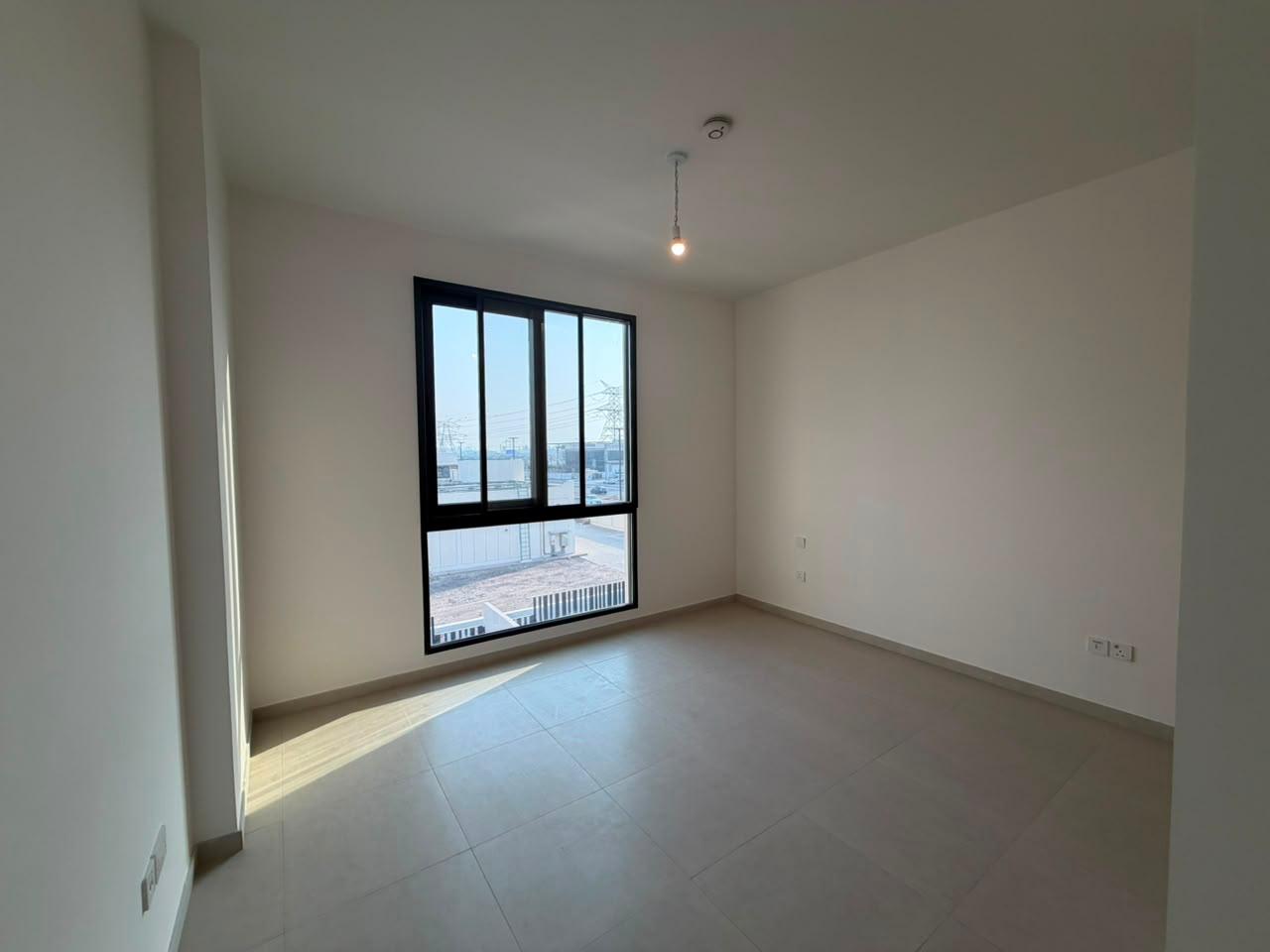 4BR Villa | Jebel Ali Village Townhouses | Garden & Balcony - view 12