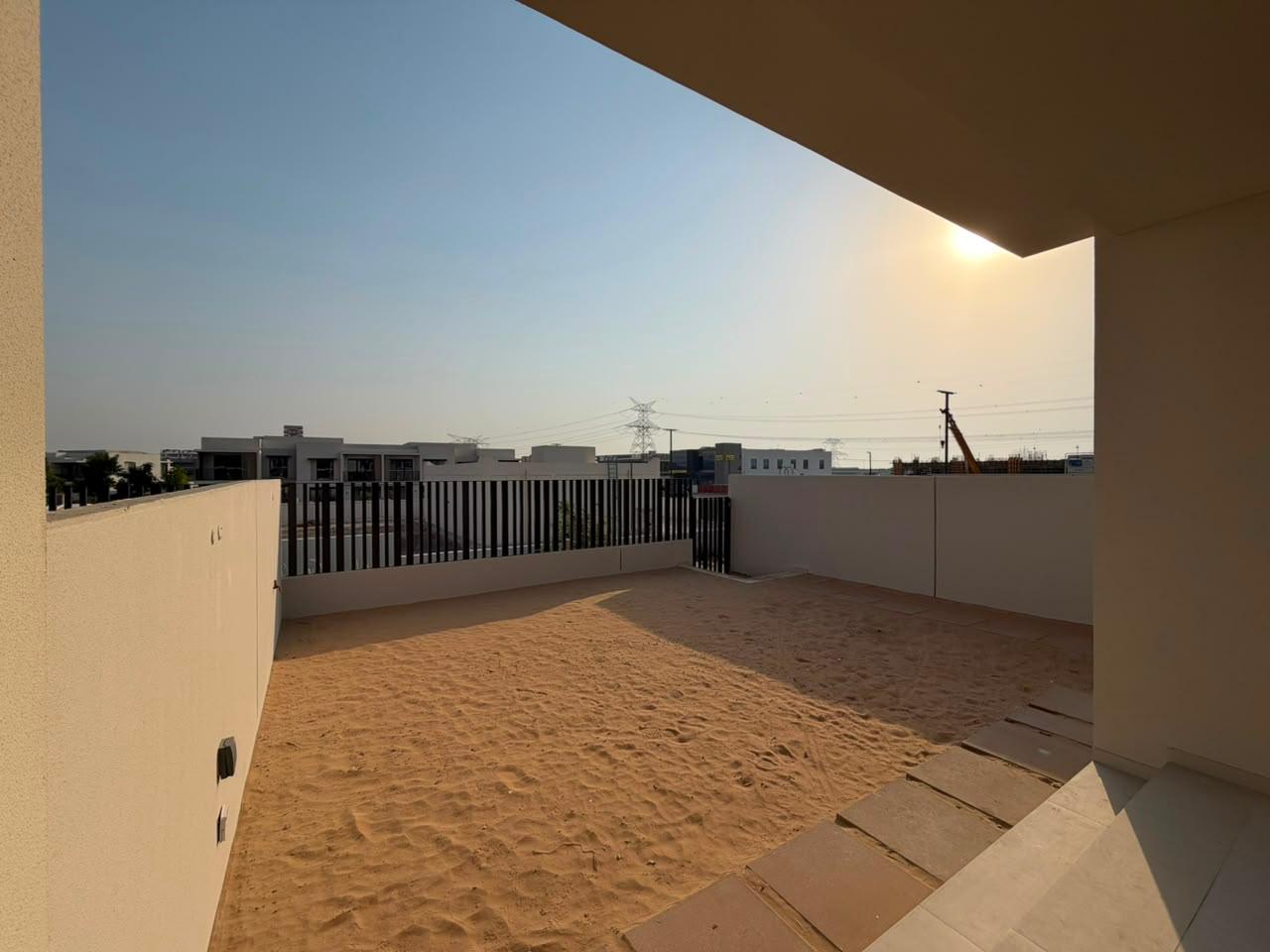 4BR Villa | Jebel Ali Village Townhouses | Garden & Balcony - view 15