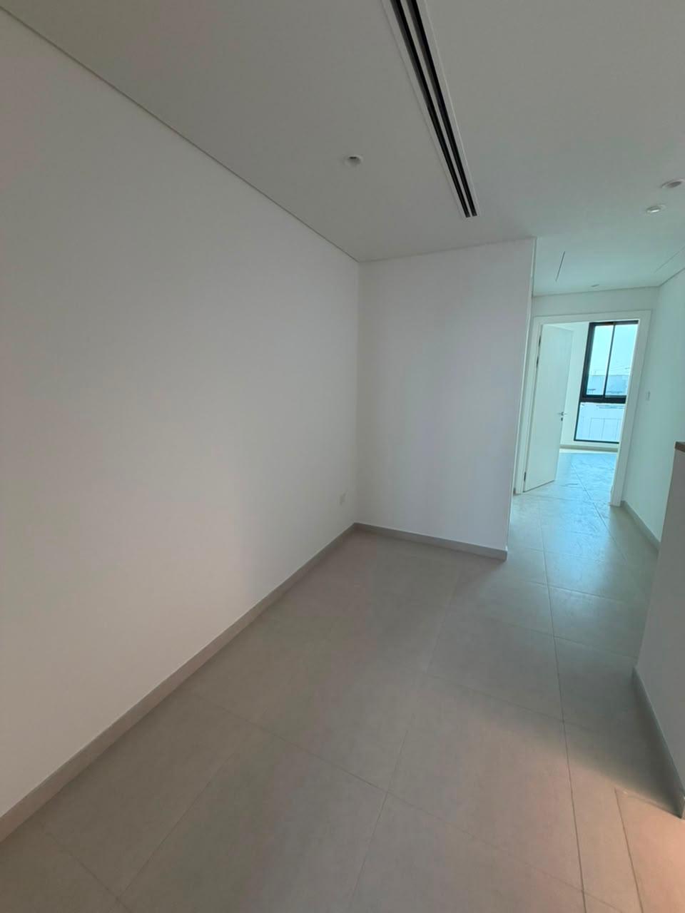 4BR Villa | Jebel Ali Village Townhouses | Garden & Balcony - view 19