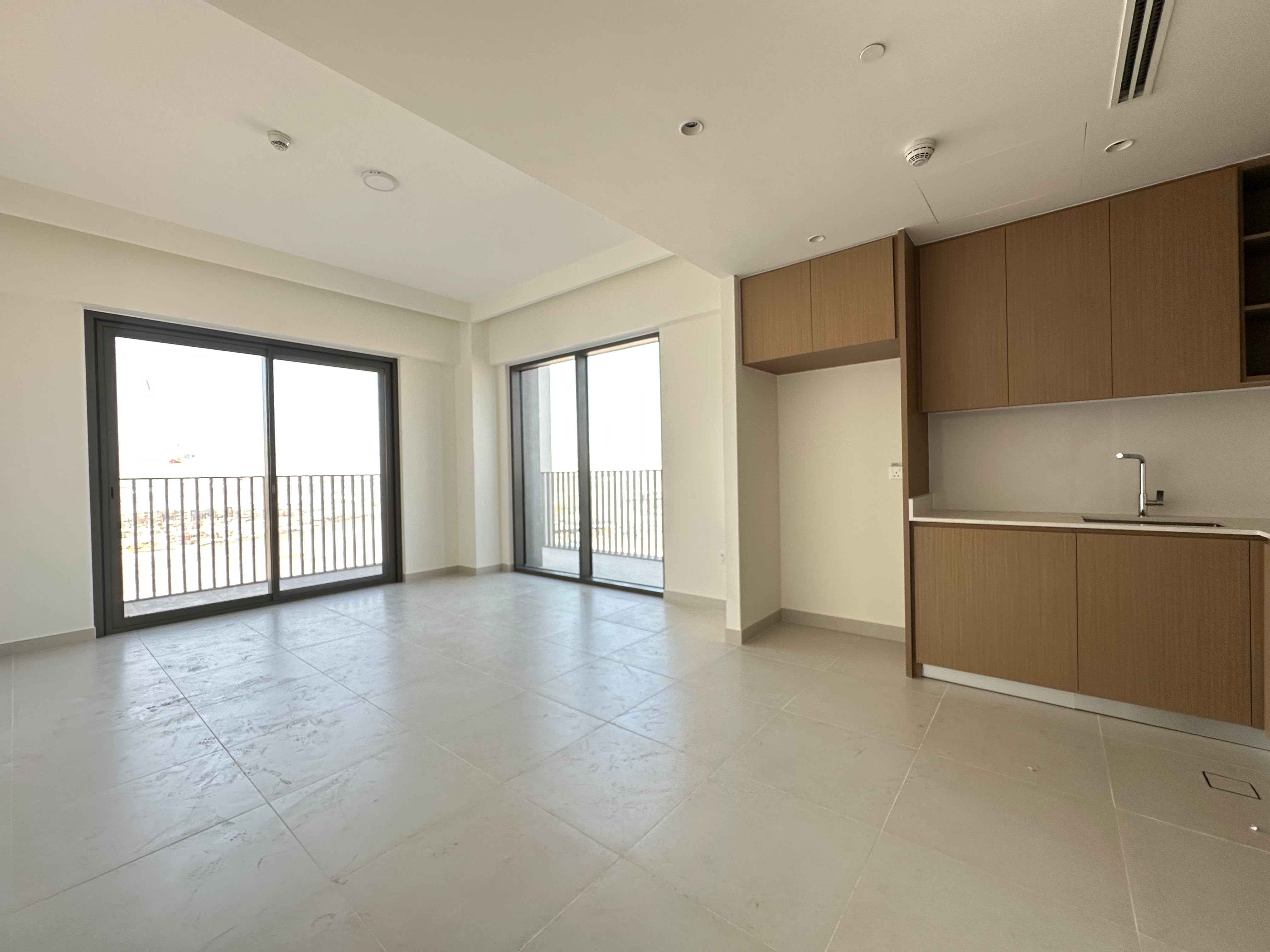 Brand New | Lagoon View | Spacious Unit - view 4