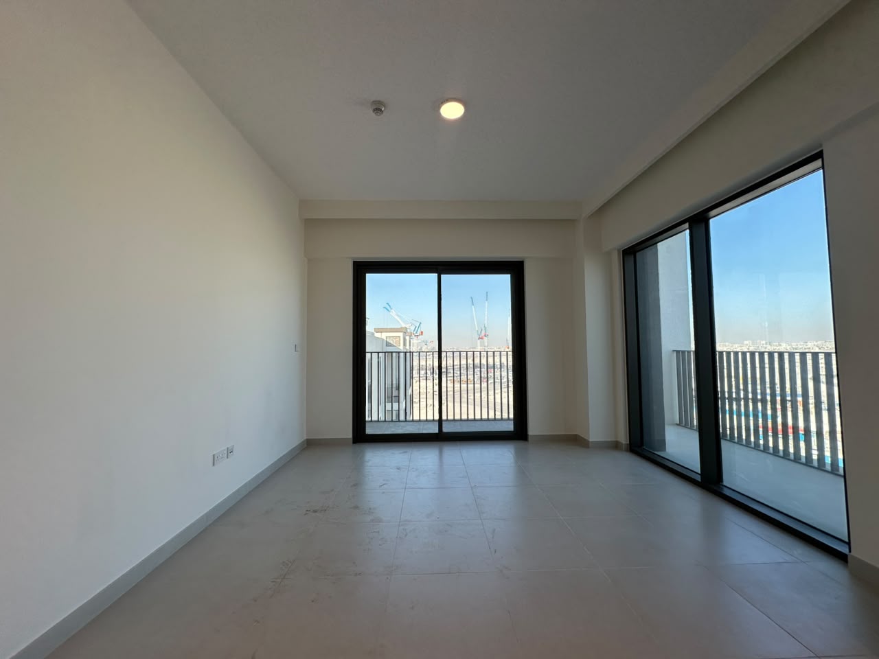 Brand New | Lagoon View | Spacious Unit - view 5