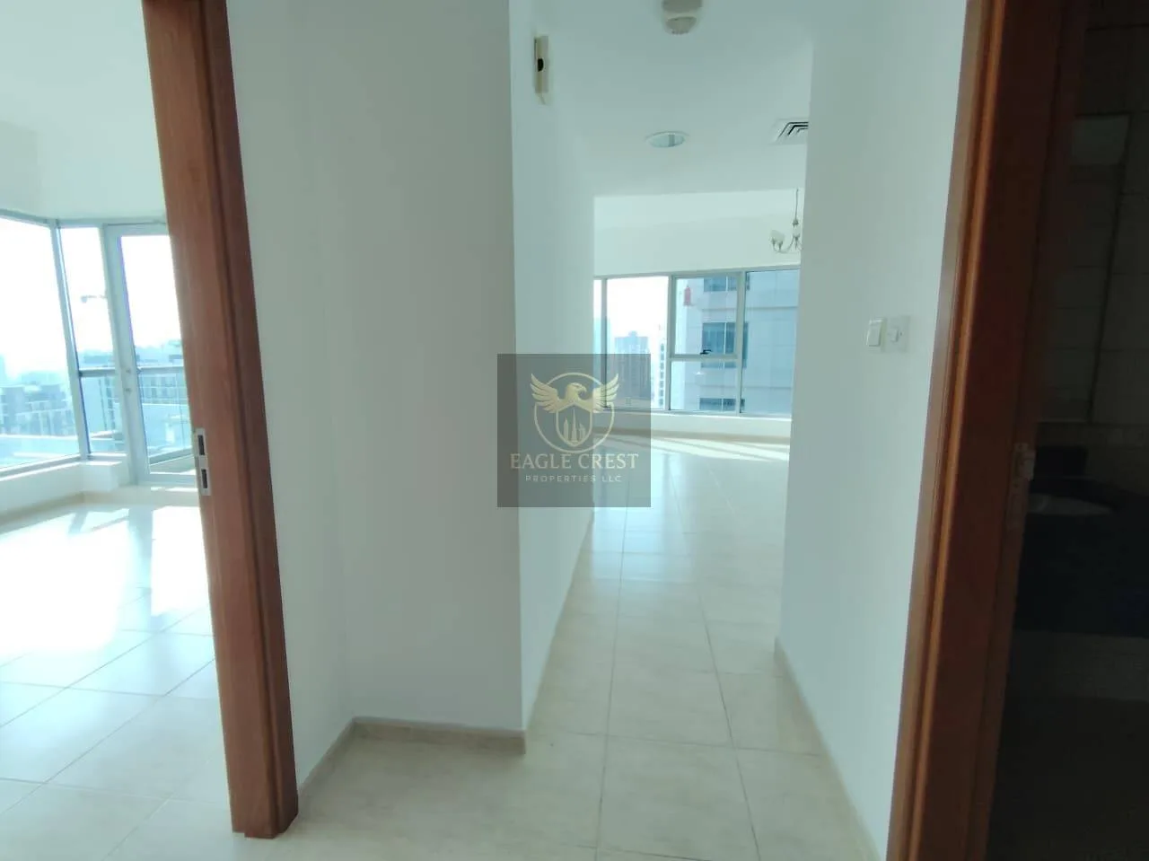Vacant | Huge Layout | Well Maintained | w/Balcony, photo 20