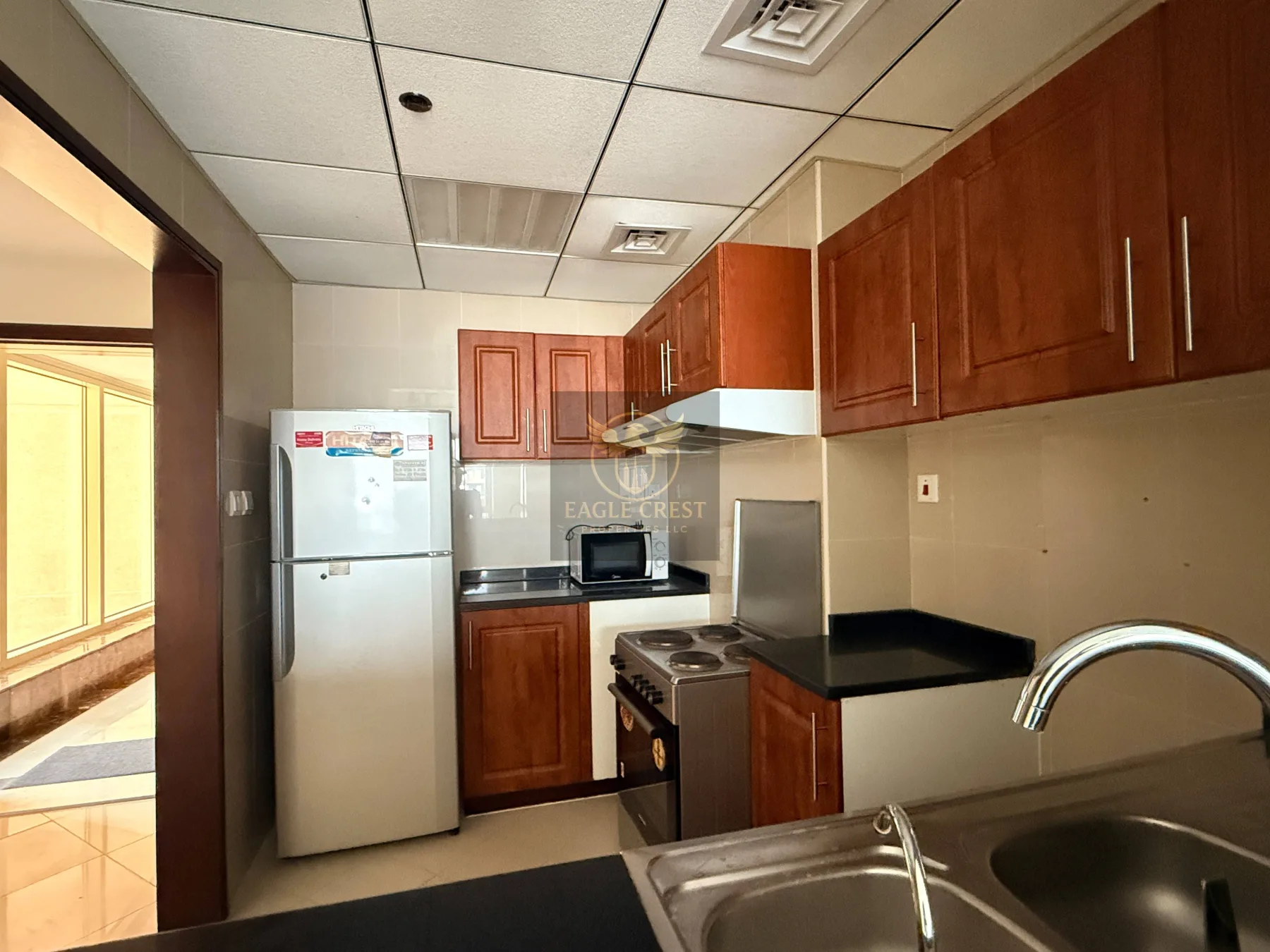 High Floor 2BR | Uptown View | Ready to Move In, photo 2