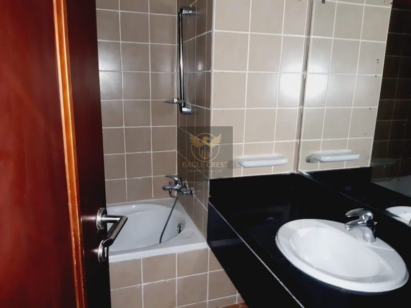Rented w/ High ROI | Close to Metro | Great Location, photo 10