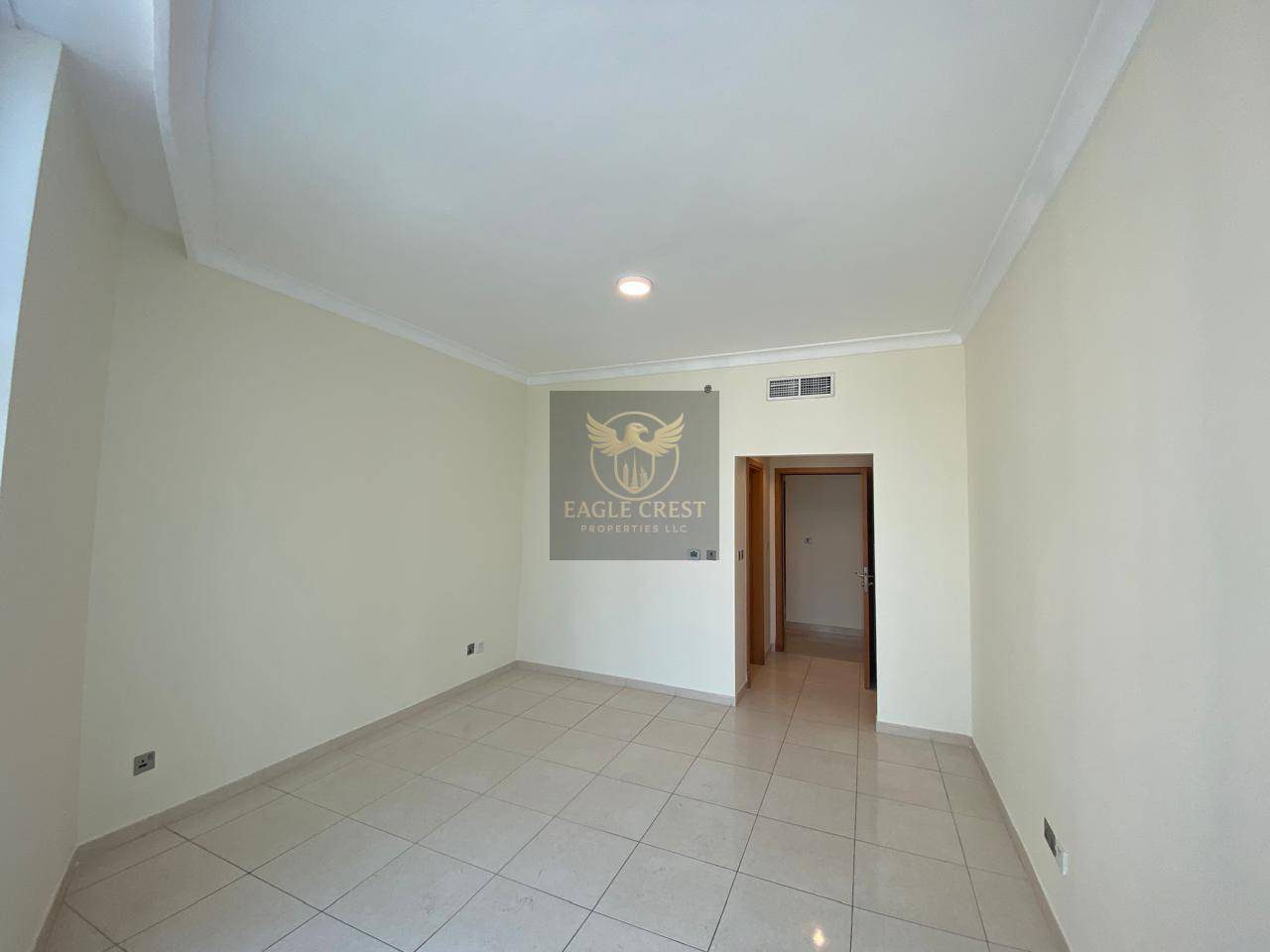 Chiller Free From Landlord | Huge Balcony | Corner, photo 15