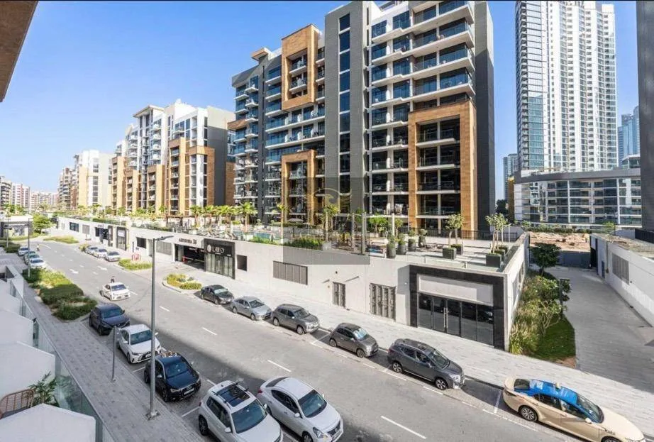 Modern Living | Prime Location | Ready to Move, photo 2