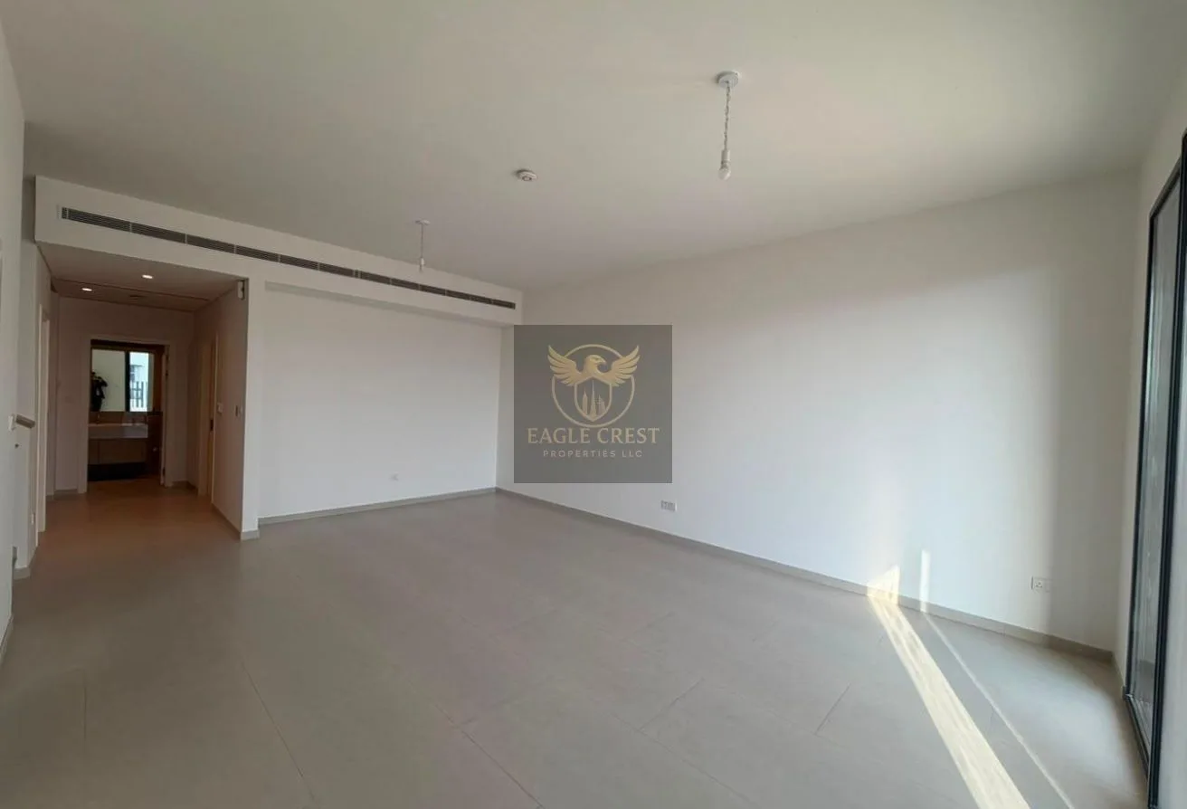 Ready to Move 4Br | Best for Big Family | Spacious, photo 2