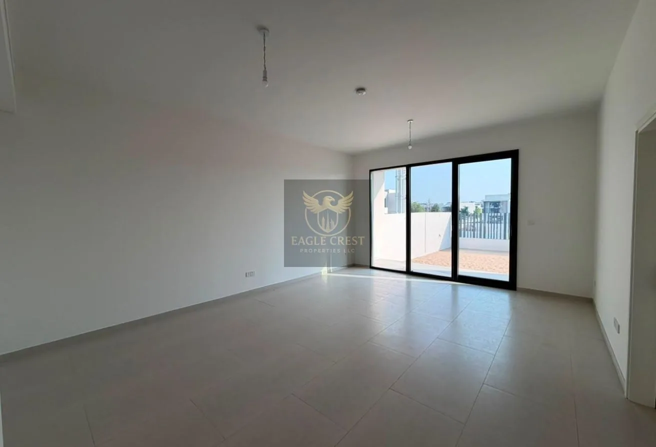 Ready to Move 4Br | Best for Big Family | Spacious, photo 3