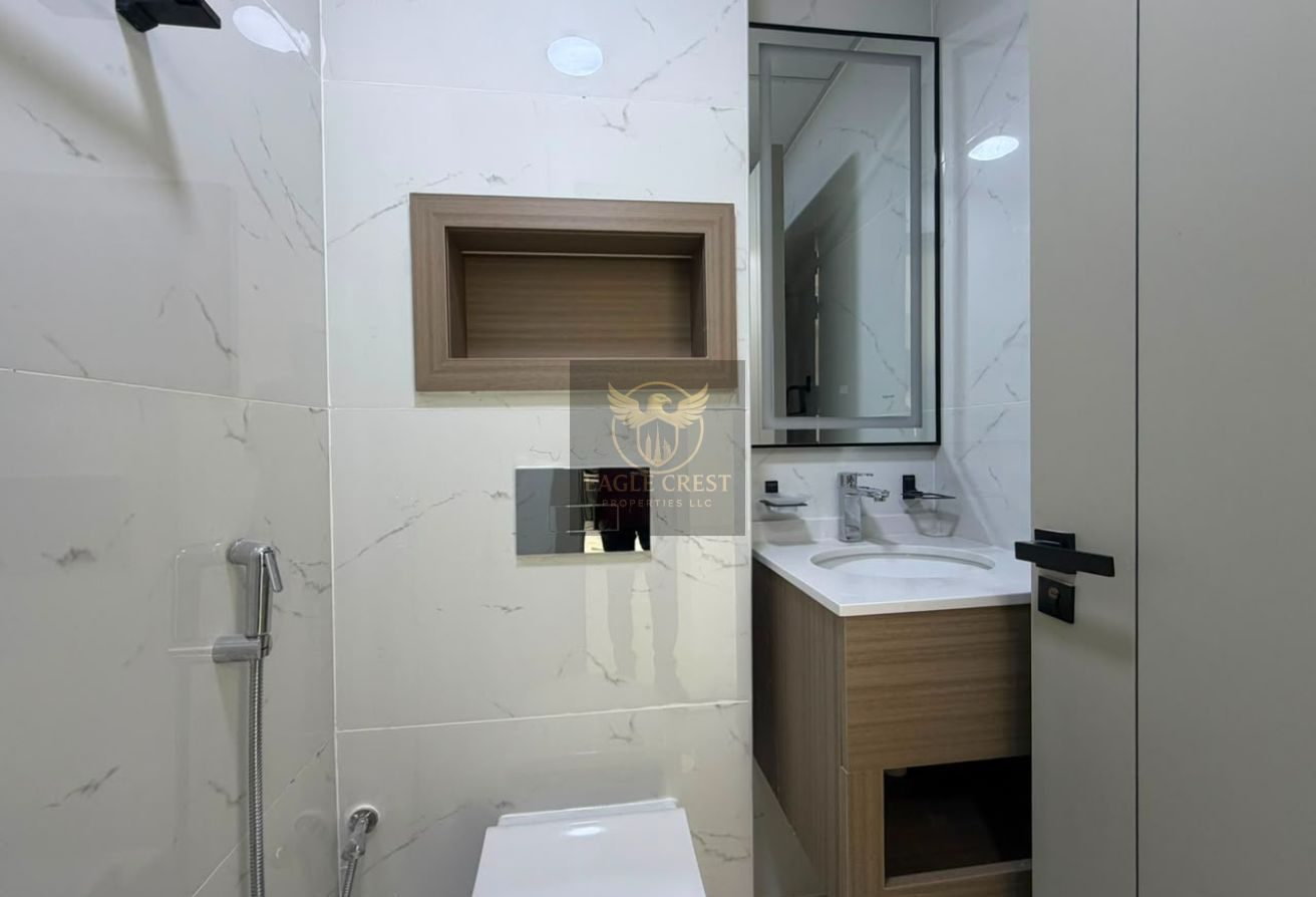 Ready to Move | Best Location | Great Amenities, photo 12
