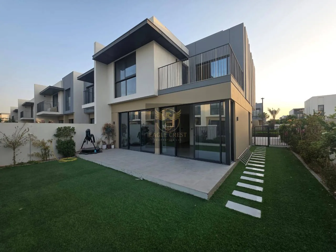 Ready to Move | Well Maintained | Spacious 2 Parks