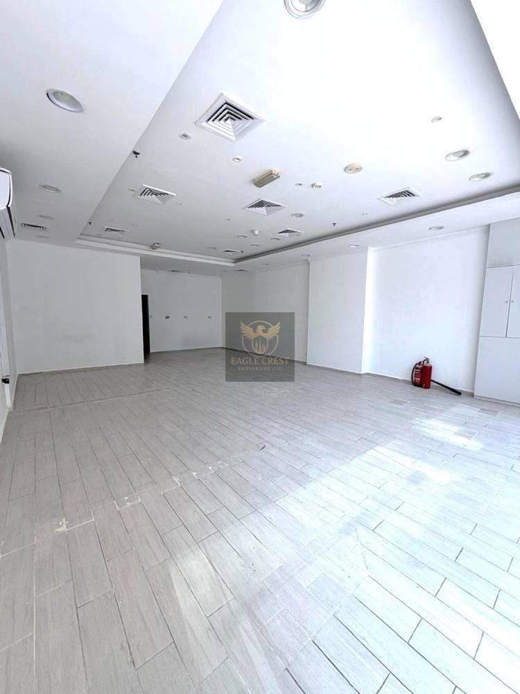 Chiller Free | Drainage Facility | 1 Parking, photo 5