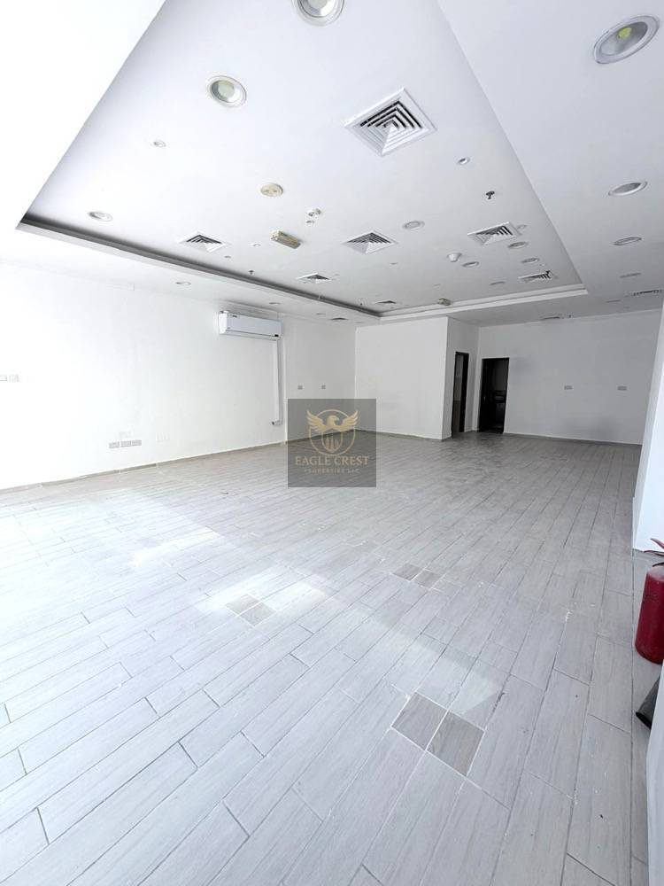 Chiller Free | Drainage Facility | 1 Parking, photo 4