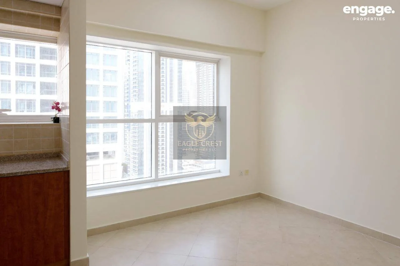 Spacious 1 Br | With Balcony | Near to DMCC, photo 7