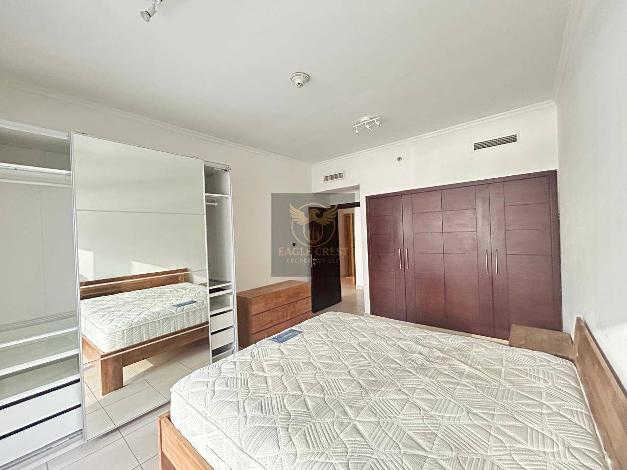 Spacious Bright | Big Balcony | Furnished Kitchen, photo 6