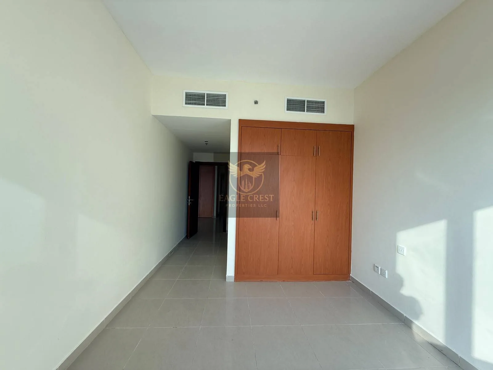 Spacious Unit | Well Maintained | Near Metro, photo 8
