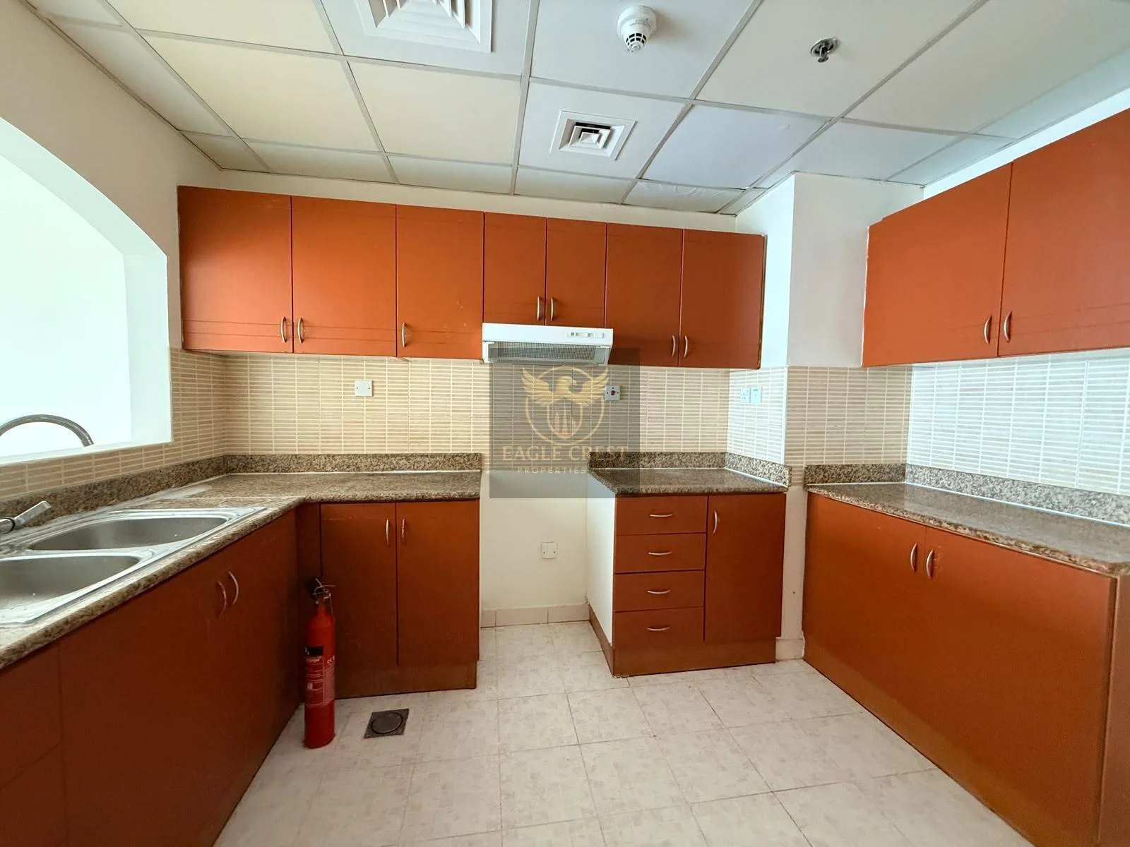 Spacious Unit | Well Maintained | Near Metro, photo 4
