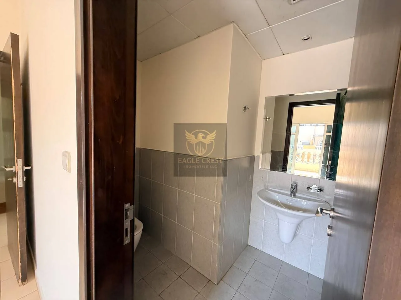 Well Maintained | Ready to Move | With Balcony, photo 20